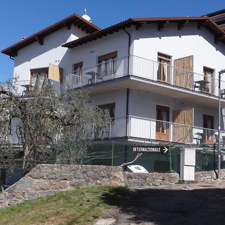 B&B Casa Gabriele Μαλτσεζίνε Εξωτερικό φωτογραφία